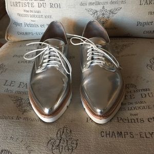 ZARA SILVER OXFORD SHOES